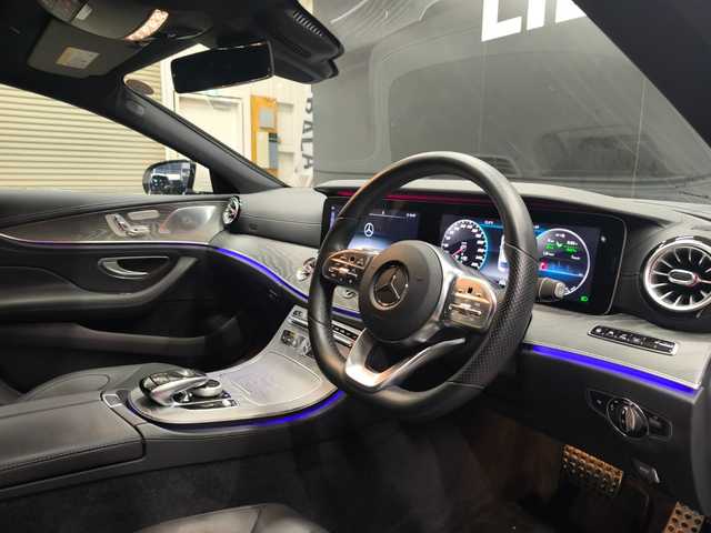 メルセデス・ベンツ ＣＬＳ４５０ 4マチック スポーツ 群馬県 2019(平31)年 6.1万km ダイヤモンドホワイト ワンオーナー/エクスクルーシブパッケージ/パノラミックスライディングルーフ/マルチビームLEDヘッドライト/シートベンチレーション/黒革シート/全方位カメラ/純正HDDナビ/ブルメスタースピーカー