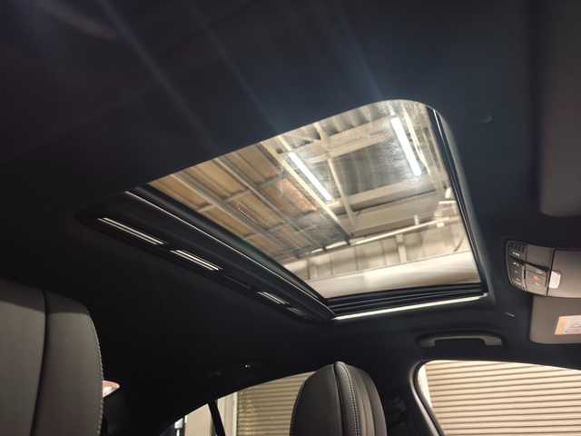 メルセデス・ベンツ ＣＬＳ４５０ 4マチック スポーツ 群馬県 2019(平31)年 6.1万km ダイヤモンドホワイト ワンオーナー/エクスクルーシブパッケージ/パノラミックスライディングルーフ/マルチビームLEDヘッドライト/シートベンチレーション/黒革シート/全方位カメラ/純正HDDナビ/ブルメスタースピーカー