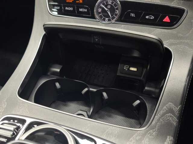 メルセデス・ベンツ ＣＬＳ４５０ 4マチック スポーツ 群馬県 2019(平31)年 6.1万km ダイヤモンドホワイト ワンオーナー/エクスクルーシブパッケージ/パノラミックスライディングルーフ/マルチビームLEDヘッドライト/シートベンチレーション/黒革シート/全方位カメラ/純正HDDナビ/ブルメスタースピーカー