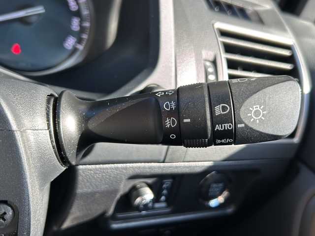 トヨタ ランドクルーザー プラド TX-L 70thアニバーサリーLTD 静岡県 2022(令4)年 2.5万km ブラック ナビ機能/CD/DVD/FM/AM/VTR/SD/USB/ipod/Bluetooth/フルセグTV/主要装備/・レーダークルーズコントロール　/・バックカメラ　/・スマートキー　/・ＥＴＣ　/・シートヒーター　/・エアシート　/・パワーシート　/・オートハイビーム　/・オートライト　/・プッシュスタート　/・レザーシート　/・フォグランプ　/・横滑り防止装置/・コーナーセンサー/・純正アルミホイール/・純正フロアマット/・LEDライト/・横滑り防止装置/・特別仕様車