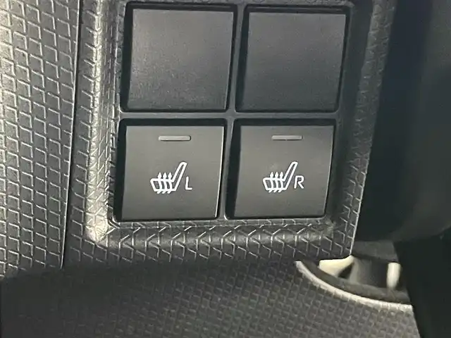 ダイハツ タント カスタム RS セレクション 愛知県 2020(令2)年 1.6万km ブラックマイカメタリック/レーザーブルークリスタルシャイン 2トーン 社外９型ナビ　全方位カメラ　シートヒーター　追従クルコン　両側パワスラ　ＥＴＣ　前後ドラレコ　スマアシIII　衝突軽減　コーナーセンサー　ＬＥＤオートライト　ツートンカラー　ロールシェード　フォグ　禁煙車