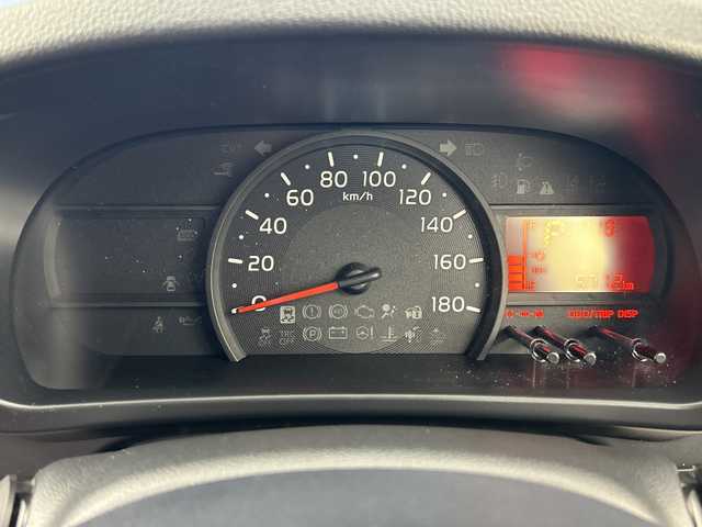 トヨタ パッソ X Lパッケージ S 奈良県 2017(平29)年 0.6万km ブラックマイカメタリック 純正SDナビ/ワンセグ CD BT AUX/バックカメラ/衝突軽減ブレーキ/コーナーセンサー/ETC/コーナーポール/ステアリングリモコン/アイドリングストップ/ドアバイザー/スマートキー/プッシュスタート