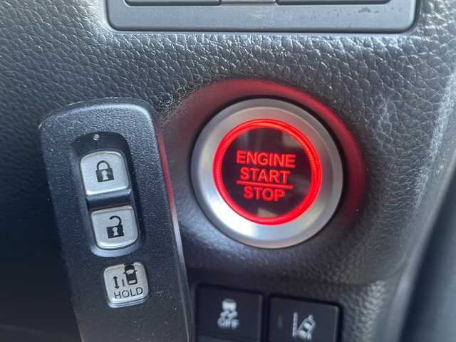 ホンダ Ｎ ＢＯＸ カスタム G L ホンダセンシング 福島県 2017(平29)年 4.9万km プレミアムホワイトパールⅡ 4WD 純正ナビ フルセグTV Bluetooth バックカメラ 左側パワスラ ホンダセンシング オートクルーズ ETC LEDライト　シートヒーター フォグランプ オートライト スマートキー