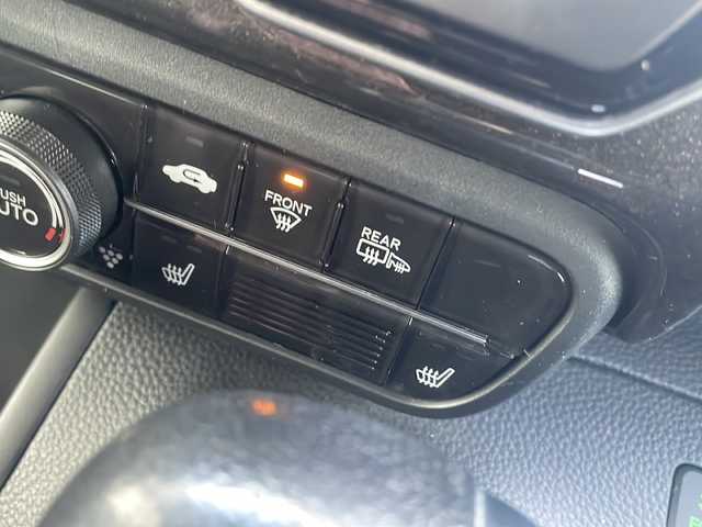 ホンダ Ｎ ＢＯＸ カスタム G L ホンダセンシング 福島県 2017(平29)年 4.9万km プレミアムホワイトパールⅡ 4WD 純正ナビ フルセグTV Bluetooth バックカメラ 左側パワスラ ホンダセンシング オートクルーズ ETC LEDライト　シートヒーター フォグランプ オートライト スマートキー