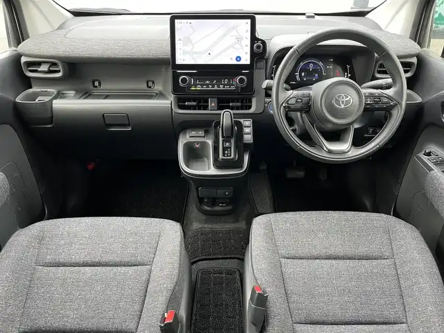 トヨタ シエンタ ハイブリッド Z 奈良県 2023(令5)年 3.2万km ホワイトパールクリスタルシャイン １０．５インチ純正ナビ　/フルセグテレビ　/ｂｌｕｅｔｏｏｔｈ　/バックカメラ　/ミラキャスト/ビルトインＥＴＣ　/社外前後ミラー型ドライブレコーダー　/両側パワースライドドア　/純正フロアマット/純正アルミホイール　/トヨタセーフティセンス/ブラインドスポットモニター/1500W/EVMODE/ドライブMODE