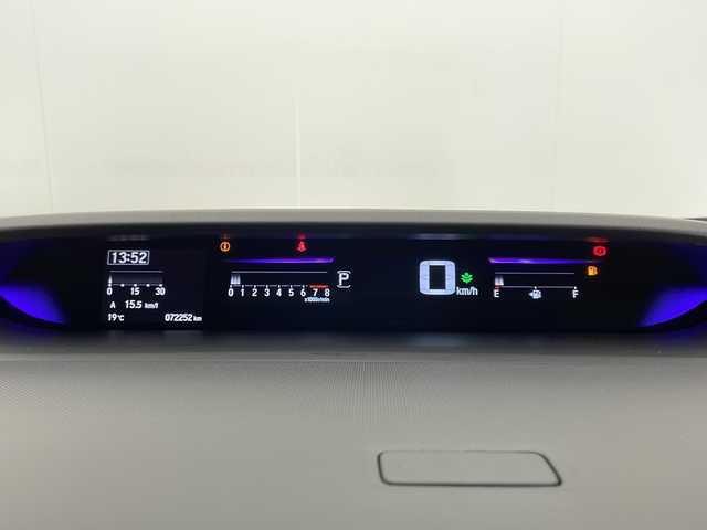 ホンダ ステップワゴン スパーダ ホンダセンシング 宮崎県 2017(平29)年 7.3万km オブシダンブルーパール 禁煙車/ホンダセンシング/純正ナビTV/（VXM-185VFi/CD/DVD/Bluetooth/フルセグTV)/純正11型リアフリップダウンモニター/（VM-155EN）/純正バックカメラ/純正ビルトインETC/純正LEDオートライト/純正LEDフォグ/純正16インチアルミ/純正エアロ/純正ルーフエンドスポイラー/純正フロアマット/両側電動スライドドア/レーンディパーチャーアラート/アダプティブクルーズコントロール/パドルシフト/本革巻ハンドル/デュアルオートエアコン/ウインカードアミラー/スマートキー/プッシュエンジンスタート/スペアキー/新車時保証書/取扱い説明書
