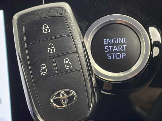 トヨタ ノア S－G 新潟県 2022(令4)年 0.2万km ホワイトパールクリスタルシャイン トヨタセーフティセンス/純正ナビ/Bluetooth/バックカメラ/両側パワースライドドア/レーダークルーズコントロール/LEDオートライト/純正16インチアルミホイール/LDA/前後ドラレコ/ウィンカーミラー/電格ミラー/スマートキー/ビルトインETX2.0