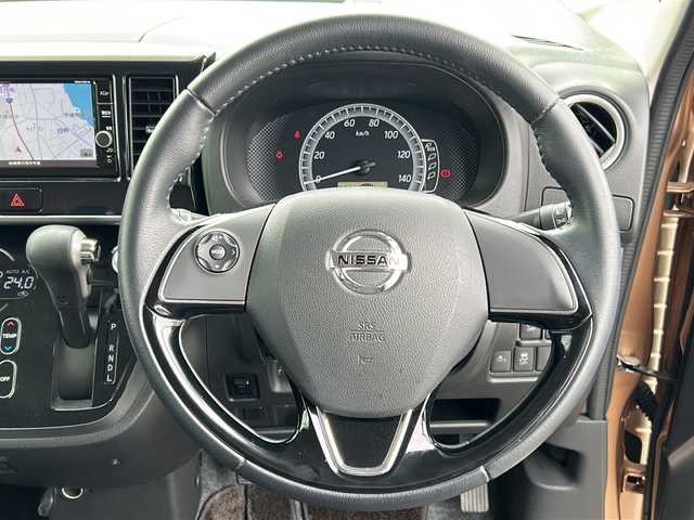日産 デイズ ルークス ボレロ 岐阜県 2020(令2)年 0.5万km ピンクゴールドM 純正ＳＤナビ　/ＥＴＣ　/バックカメラ　/ドライブレコーダー　/衝突軽減システム　/横滑り防止装置　/前後コーナーセンサー　/アイドリングスイッチ　/ＬＥＤヘッドライト　/両側パワースライド　/レザーシート　/スマートキー/プッシュスタート/スペアキー/オーテック14インチアルミホイール/純正フロアマット/ワンオーナー