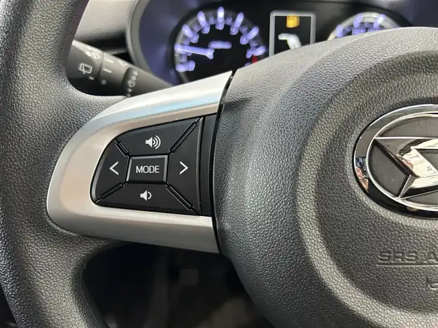 ダイハツ ムーヴ カスタム X LTD SAⅢ 鹿児島県 2018(平30)年 2.1万km パールホワイトⅢ 純正オーディオ【CUK-W66D】/（CD/FM/AM/AUX）/スマートアシストIII/・衝突警報機能／衝突回避支援ブレーキ機能/・ブレーキ制御付誤発進抑制機能/・車線逸脱警報機能／車線逸脱抑制制御機能/・ふらつき警報/・路側逸脱警報機能/・先行車発進お知らせ機能/・標識認識機能/・AHB（オートハイビーム）/LEDヘッドライト/ヘッドライトレベライザー/フロントフォグライト/運転席シートヒーター/純正フロアマット/純正ドアバイザー/取扱説明書