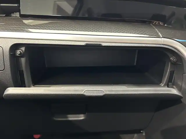 ダイハツ ムーヴ カスタム X LTD SAⅢ 鹿児島県 2018(平30)年 2.1万km パールホワイトⅢ 純正オーディオ【CUK-W66D】/（CD/FM/AM/AUX）/スマートアシストIII/・衝突警報機能／衝突回避支援ブレーキ機能/・ブレーキ制御付誤発進抑制機能/・車線逸脱警報機能／車線逸脱抑制制御機能/・ふらつき警報/・路側逸脱警報機能/・先行車発進お知らせ機能/・標識認識機能/・AHB（オートハイビーム）/LEDヘッドライト/ヘッドライトレベライザー/フロントフォグライト/運転席シートヒーター/純正フロアマット/純正ドアバイザー/取扱説明書