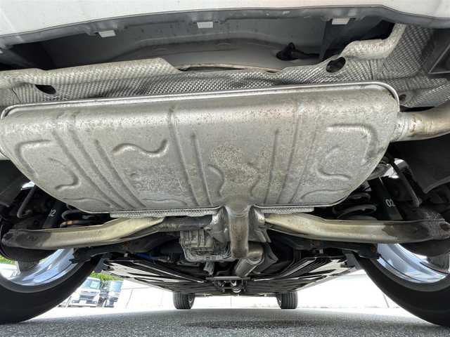 メルセデス・ベンツ ＧＬＡ２５０ 4マチック スポーツ 山形県 2014(平26)年 4.5万km カルサイトホワイト 4WD/純正メモリナビ/・フルセグ/CD/AM/FM/Bluetooth/バックカメラ/クルーズコントロール/ブラインドスポットモニター/コーナーセンサー/横滑り防止装置/盗難防止装置/オートライト/HIDライト/ETC/前席シートヒーター/運転席パワーシート/ハーフレザー/ダブルサイドエアバック/パドルシフト/電動リアゲート/純正18インチアルミホイールサマータイヤ/社外フロアマット/社外ドライブレコーダー/スペアキー/ルーフレール