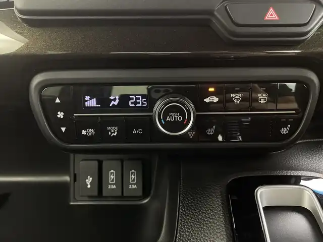 ホンダ Ｎ ＢＯＸ カスタム G L ターボ ホンダセンシング 愛知県 2020(令2)年 3.6万km ブリリアントスポーティブルーメタリック2トーン 純正ナビ/・Bluetooth/・CD/DVD/・フルセグテレビ/バックカメラ/ハーフレザーシート/シートヒーター/レーダークルーズコントロール/衝突軽減ブレーキ/レーンキープアシスト/オートマチックハイビーム/前後ドライブレコーダー/オートライト/コーナーセンサー/ＥＴＣ