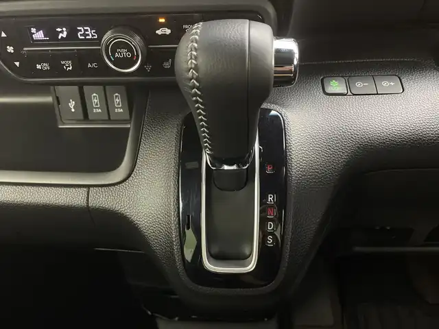 ホンダ Ｎ ＢＯＸ カスタム G L ターボ ホンダセンシング 愛知県 2020(令2)年 3.6万km ブリリアントスポーティブルーメタリック2トーン 純正ナビ/・Bluetooth/・CD/DVD/・フルセグテレビ/バックカメラ/ハーフレザーシート/シートヒーター/レーダークルーズコントロール/衝突軽減ブレーキ/レーンキープアシスト/オートマチックハイビーム/前後ドライブレコーダー/オートライト/コーナーセンサー/ＥＴＣ
