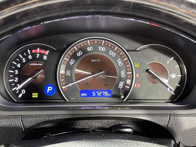 トヨタ エスクァイア Gi 広島県 2018(平30)年 5.8万km ホワイトパールクリスタルシャイン 禁煙車/純正ナビ/フリップダウンモニター/両側パワースライドドア/デジタルインナーミラー/バックカメラ/シートヒーター/純正フロアマット/純正15インチアルミホーイル/オートマチックハイビーム/レーンキープ/ETC