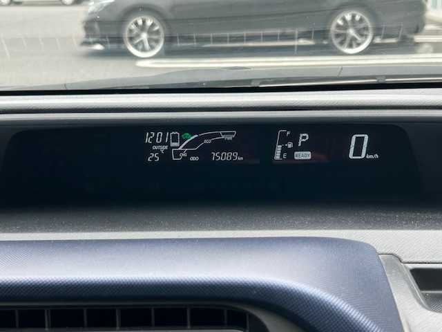 トヨタ アクア S 茨城県 2017(平29)年 7.6万km コバルトブルーメタリック トヨタセーフティセンス/純正ナビ/ETC/前後ドライブレコーダー/バックカメラ/LEDライト/スマートキー/パワーステアリング/パワーウィンドウ/純正フロアマット/スペアキー1本