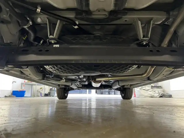 ダイハツ タフト G ダーククロムベンチャー 滋賀県 2023(令5)年 1.1万km セラミックグリーンM 禁煙車/純正９インチスマホ連携ディスプレイオーディオ/【フルセグTV/Bluetooth/HDMI//AppleCarPlay/AndroidAuto】/バックカメラ/ＥＴＣ/ドライブレコーダー/ガラスルーフ/スマートアシスト/・衝突警報機能/・衝突回避支援ブレーキ機能/・車線逸脱警報機能/・車線逸脱抑制制御機能/・ふらつき警報機能/・先行車発進お知らせ機能/・アダプティブドライビングビーム/・標識認識機能/・ブレーキ制御付誤発進抑制機能/・コーナーセンサー/・路外逸脱警報機能/ＬＥＤライト/シートヒーター/オートホールド