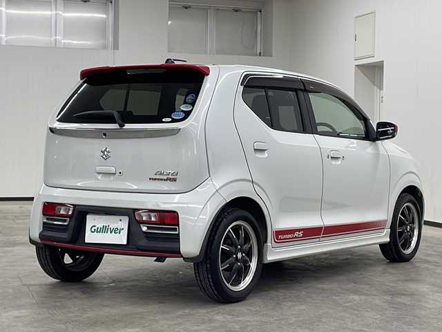 スズキ アルト ターボRS 長崎県 2017(平29)年 4.3万km ピュアホワイトP ワンオーナー/禁煙車/社外ナビ（KXM-E501W）/CD/DVD/Bluetooth/バックカメラ/ドライブレコーダー/IC付ターボ/衝突軽減ブレーキ/オートライト/純正フロアマット/15インチ純正AW/スペアキー