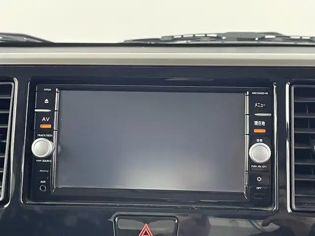 日産 デイズ ルークス ハイウェイスターX Gパッケージ 埼玉県 2015(平27)年 2.7万km チタニウムグレーメタリック 純正ナビ　MC315D-W/全方位カメラ/前後ドラレコ/ETC/衝突軽減ブレーキ/アイドリングストップ/両側パワスラ/ロールサンシェード/フロントフォグランプ/ウィンカーミラー/プッシュスタート/純正ドアバイザー/純正フロアマット/純正15インチアルミホイール