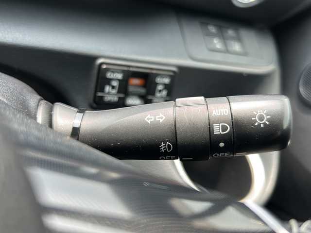 トヨタ シエンタ G クエロ 岐阜県 2020(令2)年 4.7万km ブラックマイカ 登録時走行距離：46655km/純正ナビ/テレビ・CD・USB/OPパノラミックビューモニター/ETC/OPシートヒーター/トヨタセーフティーセンス/両側パワースライドドア/ステアリングヒーター/レーンキープアシスト/LEDヘッドライト/オートライト/前後ドライブレコーダー/ハーフレザーシート/プッシュスタート/スマートキー/ドアバイザー