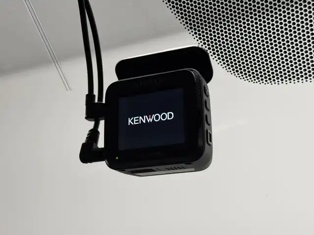 ホンダ Ｎ ＷＧＮ カスタム Lターボ 三重県 2024(令6)年 0.8万km プラチナホワイトパール ガソリン・ターボ/FF/MTモード付インパネCVT/ケンウッド 7インチ『彩速ナビ』 MDV-S710/（FM/AM/CD/DVD/iPod/USB/SD/内蔵メモリ/Bluetooth/HDMI/SMART USEN）/バックカメラ/ドライブレコーダー 前後/ETC/Honda SENSING/・衝突軽減ブレーキ［CMBS］/・車線維持支援システム［LKAS］/・アダプティブクルーズコントロール［ACC］/・路外逸脱抑制機能/・先行車発進お知らせ機能/・標識認識機能/・パーキングセンサーシステム/・オートハイビーム機能/・装備/・シートヒーター（D/N）/・オートエアコン/・オートライト/・LEDヘッドライト＆フロントフォグランプ/・パドルシフト/・電子パーキングブレーキ＆ブレーキホールド機能/・USBジャック（充電用x2）/・電動格納ドアミラー（ウインカー付）/・純正 15inAW（ブラック塗装）/・スマートキーx2/・保/など