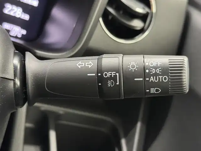 ホンダ Ｎ ＷＧＮ カスタム Lターボ 三重県 2024(令6)年 0.8万km プラチナホワイトパール ガソリン・ターボ/FF/MTモード付インパネCVT/ケンウッド 7インチ『彩速ナビ』 MDV-S710/（FM/AM/CD/DVD/iPod/USB/SD/内蔵メモリ/Bluetooth/HDMI/SMART USEN）/バックカメラ/ドライブレコーダー 前後/ETC/Honda SENSING/・衝突軽減ブレーキ［CMBS］/・車線維持支援システム［LKAS］/・アダプティブクルーズコントロール［ACC］/・路外逸脱抑制機能/・先行車発進お知らせ機能/・標識認識機能/・パーキングセンサーシステム/・オートハイビーム機能/・装備/・シートヒーター（D/N）/・オートエアコン/・オートライト/・LEDヘッドライト＆フロントフォグランプ/・パドルシフト/・電子パーキングブレーキ＆ブレーキホールド機能/・USBジャック（充電用x2）/・電動格納ドアミラー（ウインカー付）/・純正 15inAW（ブラック塗装）/・スマートキーx2/・保/など