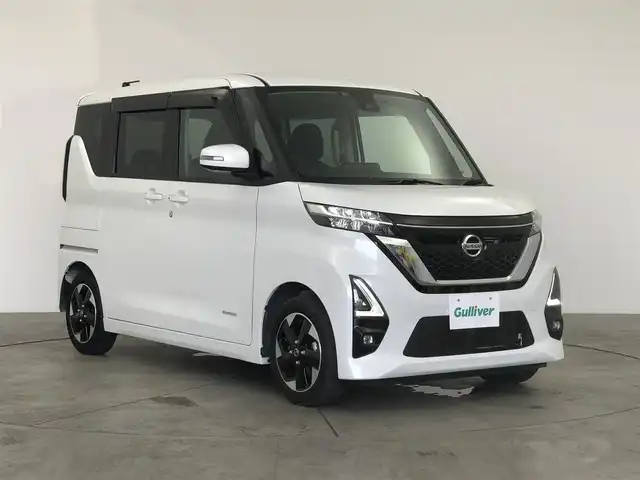 日産 ルークス ハイウェイスター X 愛知県 2023(令5)年 1.2万km ホワイトパール エマージェンシーブレーキ/　・車線逸脱警報システム/　・先行車発進システム/　・クリアランスソナー/　・標識認識機能/　・先行車発進お知らせ機/　・車線逸脱警報能/純正ナビ9インチナビ/（Bluetooth/HDMI/フルセグTV/SD）/全方位カメラ/ドライブレコーダー/片側パワースライドドア/純正LEDライト/純正フロアマット/純正AW/オートライト/オートマチックハイビーム/ETC/ロールサンシェード/ドアバザー/スマートキー