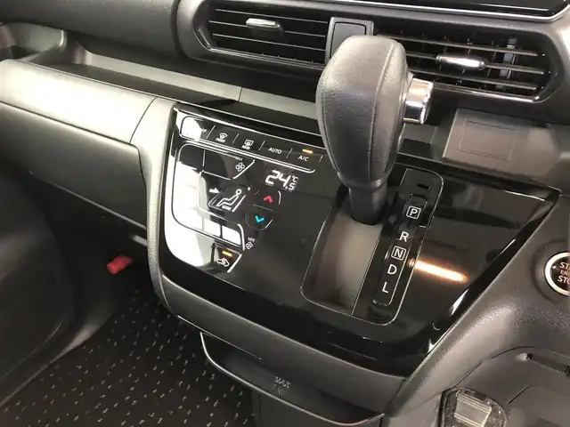 日産 ルークス ハイウェイスター X 愛知県 2023(令5)年 1.2万km ホワイトパール エマージェンシーブレーキ/　・車線逸脱警報システム/　・先行車発進システム/　・クリアランスソナー/　・標識認識機能/　・先行車発進お知らせ機/　・車線逸脱警報能/純正ナビ9インチナビ/（Bluetooth/HDMI/フルセグTV/SD）/全方位カメラ/ドライブレコーダー/片側パワースライドドア/純正LEDライト/純正フロアマット/純正AW/オートライト/オートマチックハイビーム/ETC/ロールサンシェード/ドアバザー/スマートキー