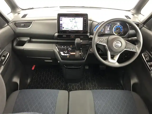 日産 ルークス ハイウェイスター X 愛知県 2023(令5)年 1.2万km ホワイトパール エマージェンシーブレーキ/　・車線逸脱警報システム/　・先行車発進システム/　・クリアランスソナー/　・標識認識機能/　・先行車発進お知らせ機/　・車線逸脱警報能/純正ナビ9インチナビ/（Bluetooth/HDMI/フルセグTV/SD）/全方位カメラ/ドライブレコーダー/片側パワースライドドア/純正LEDライト/純正フロアマット/純正AW/オートライト/オートマチックハイビーム/ETC/ロールサンシェード/ドアバザー/スマートキー
