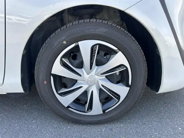 トヨタ シエンタ ハイブリッド G クエロ 静岡県 2018(平30)年 3万km ホワイトパールクリスタルシャイン ７人乗り/トヨタセーフティセンス/プリクラッシュ/オートハイビーム/純正９型ＳＤナビ/フルセグTV/全周囲カメラ/ＤＶＤ再生/ドラレコ/ＥＴＣ/社外デジタルミラー/ハーフレザー/ハンドル＆シートヒーター/両側電動スライドドア/ＬＥＤヘッドライト/フォグ/ＰＫＳＢ/LDA