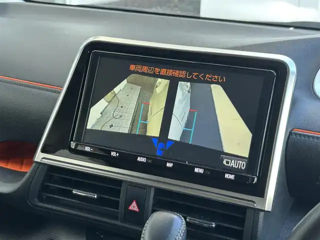 トヨタ シエンタ ハイブリッド G クエロ 静岡県 2018(平30)年 3万km ホワイトパールクリスタルシャイン ７人乗り/トヨタセーフティセンス/プリクラッシュ/オートハイビーム/純正９型ＳＤナビ/フルセグTV/全周囲カメラ/ＤＶＤ再生/ドラレコ/ＥＴＣ/社外デジタルミラー/ハーフレザー/ハンドル＆シートヒーター/両側電動スライドドア/ＬＥＤヘッドライト/フォグ/ＰＫＳＢ/LDA