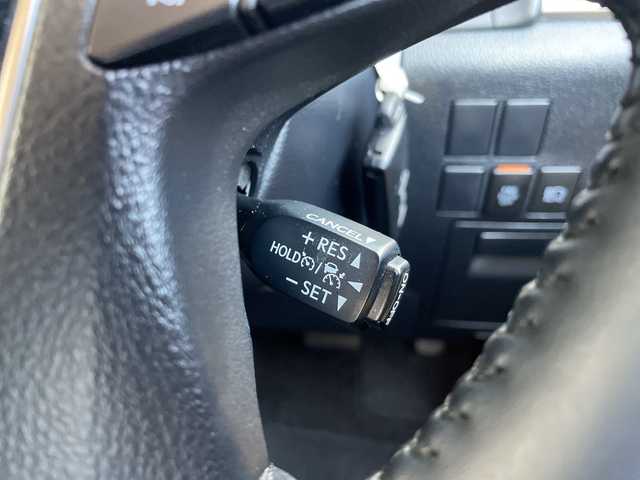 トヨタ アルファード X 愛知県 2019(平31)年 5.3万km ホワイトパールクリスタルシャイン トヨタセーフティセンス/アルパイン11型ナビ/フリップダウンモニター/片側パワースライド/レーダークルーズコントロール/バックカメラ/コーナーセンサー/純正アルミホイール/LEDヘッドライト/リアオートエアコン/フルセグ/CD DVD/Bluetooth/衝突軽減システム/オートマチックハイビーム/ドライブレコーダー/ETC/ステアリングスイッチ/スマートキー/プッシュスタート