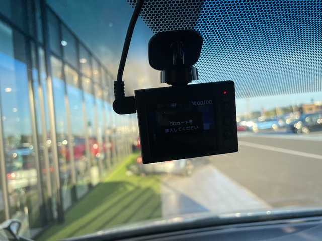 トヨタ アルファード X 愛知県 2019(平31)年 5.3万km ホワイトパールクリスタルシャイン トヨタセーフティセンス/アルパイン11型ナビ/フリップダウンモニター/片側パワースライド/レーダークルーズコントロール/バックカメラ/コーナーセンサー/純正アルミホイール/LEDヘッドライト/リアオートエアコン/フルセグ/CD DVD/Bluetooth/衝突軽減システム/オートマチックハイビーム/ドライブレコーダー/ETC/ステアリングスイッチ/スマートキー/プッシュスタート