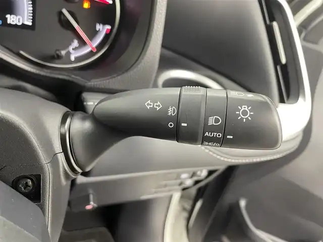 トヨタ ノア S－Z 福井県 2023(令5)年 5.3万km ホワイトパールクリスタルシャイン 純正１０．５型ナビ機能付きディスプレイオーディオ/（ＦＭ／ＡＭ／ＢＴ／ＴＶ／ＡｐｐｌｅＣａｒＰｌａｙ／ＡｎｄｒｏｉｄＡｕｔｏ）/バックカメラ/両側パワースライドドア/スペアキー/純正ビルトインＥＴＣ/ハーフレザーシート/前後ドライブレコーダー/ハーフレザーシート/シートヒーター/純正LEDヘッドライト/レーダークルーズコントロール/トヨタセーフティセンス/純正17インチアルミホイール