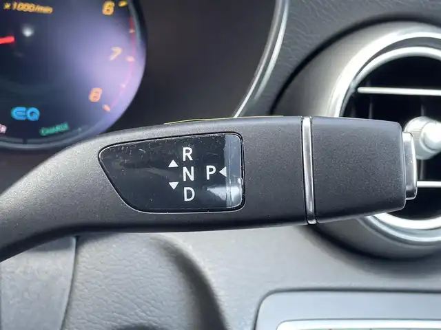 メルセデス・ベンツ Ｃ２００ ローレウスED スポーツプラスPKG 三重県 2020(令2)年 3.6万km オブシディアンブラック 本革/ＡＣＣ/シートヒーター/ＨＤＵ/純正ナビ/Ａｐｐｌｅｃａｒプレイ/ＥＴＣ２．０/ブラインドスポット/前後ドラレコ/純正１８インチＡＷ