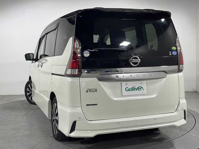 日産 セレナ ハイウェイスター 広島県 2019(令1)年 5.6万km ブリリアントホワイトパール 2トーン 禁煙車/純正９型ナビ/後席フリップダウンモニター/アラウンドビューモニター/パーキングアシスト/両側パワースライドドア/クルーズコントロール/ＨＤＭＩ/前後コーナーセンサー/ＬＥＤ/フォグ/ＥＴＣ/ドラレコ/オートマチックハイビーム/純正16インチアルミホイール(195/60/R16)/エアバッグ(運転席/助手席/サイド)