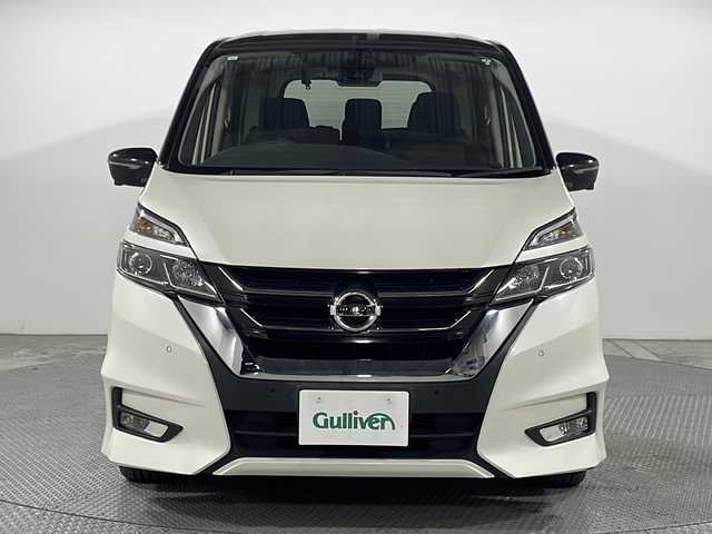 日産 セレナ ハイウェイスター 広島県 2019(令1)年 5.6万km ブリリアントホワイトパール 2トーン 禁煙車/純正９型ナビ/後席フリップダウンモニター/アラウンドビューモニター/パーキングアシスト/両側パワースライドドア/クルーズコントロール/ＨＤＭＩ/前後コーナーセンサー/ＬＥＤ/フォグ/ＥＴＣ/ドラレコ/オートマチックハイビーム/純正16インチアルミホイール(195/60/R16)/エアバッグ(運転席/助手席/サイド)