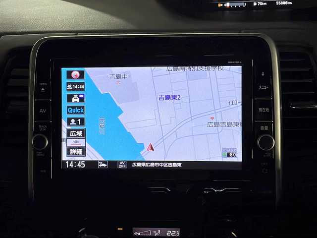 日産 セレナ ハイウェイスター 広島県 2019(令1)年 5.6万km ブリリアントホワイトパール 2トーン 禁煙車/純正９型ナビ/後席フリップダウンモニター/アラウンドビューモニター/パーキングアシスト/両側パワースライドドア/クルーズコントロール/ＨＤＭＩ/前後コーナーセンサー/ＬＥＤ/フォグ/ＥＴＣ/ドラレコ/オートマチックハイビーム/純正16インチアルミホイール(195/60/R16)/エアバッグ(運転席/助手席/サイド)