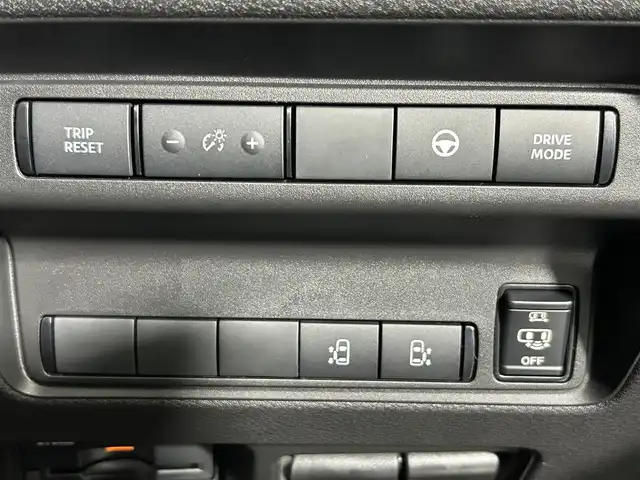 日産 セレナ e－パワー ハイウェイスター V 佐賀県 2025(令7)年 0.1千km プリズムホワイト 登録済み未使用車/純正12.3インチナビ/全方位カメラ/デジタルインナールームミラー/プロパイロット/衝突被害軽減システム/レーダークルーズコントロール/レーンアシスト/ブラインドスポットモニター/先行車発信お知らせ機能/ロードサインアシスト/オートライト/オートマチックハイビーム/LEDヘッドライト/LEDフォグライト/電動パーキング/ブレーキホールド/ビルトインETC2.0/純正ナビ内蔵型前後ドライブレコーダー/両側パワースライドドア/ハンズフリースライドドア/シートバックテーブル/ISOFIX対応/後席サンシェード/HDMI接続/置くだけ充電/純正16インチアルミホイール/スマートキー/スペアキー×１