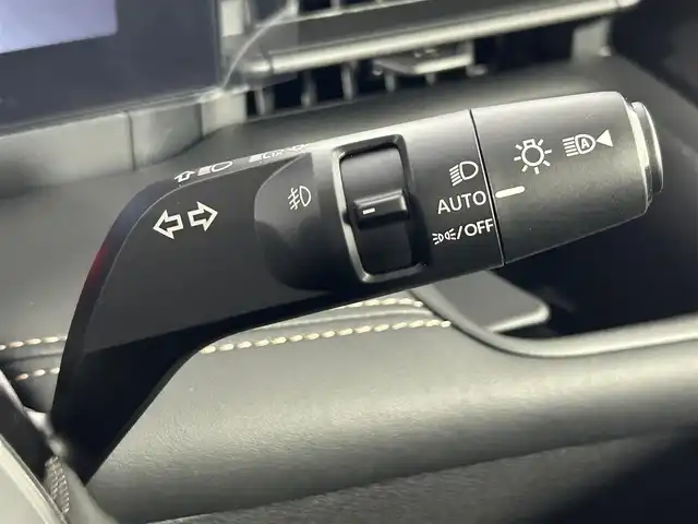 日産 セレナ e－パワー ハイウェイスター V 佐賀県 2025(令7)年 0.1千km プリズムホワイト 登録済み未使用車/純正12.3インチナビ/全方位カメラ/デジタルインナールームミラー/プロパイロット/衝突被害軽減システム/レーダークルーズコントロール/レーンアシスト/ブラインドスポットモニター/先行車発信お知らせ機能/ロードサインアシスト/オートライト/オートマチックハイビーム/LEDヘッドライト/LEDフォグライト/電動パーキング/ブレーキホールド/ビルトインETC2.0/純正ナビ内蔵型前後ドライブレコーダー/両側パワースライドドア/ハンズフリースライドドア/シートバックテーブル/ISOFIX対応/後席サンシェード/HDMI接続/置くだけ充電/純正16インチアルミホイール/スマートキー/スペアキー×１