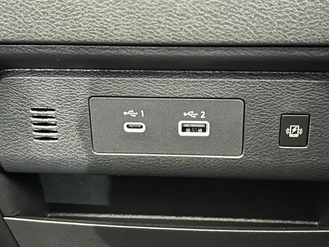 日産 セレナ e－パワー ハイウェイスター V 佐賀県 2025(令7)年 0.1千km プリズムホワイト 登録済み未使用車/純正12.3インチナビ/全方位カメラ/デジタルインナールームミラー/プロパイロット/衝突被害軽減システム/レーダークルーズコントロール/レーンアシスト/ブラインドスポットモニター/先行車発信お知らせ機能/ロードサインアシスト/オートライト/オートマチックハイビーム/LEDヘッドライト/LEDフォグライト/電動パーキング/ブレーキホールド/ビルトインETC2.0/純正ナビ内蔵型前後ドライブレコーダー/両側パワースライドドア/ハンズフリースライドドア/シートバックテーブル/ISOFIX対応/後席サンシェード/HDMI接続/置くだけ充電/純正16インチアルミホイール/スマートキー/スペアキー×１