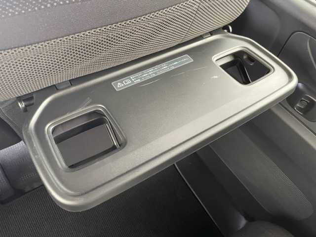 ホンダ Ｎ ＢＯＸ G SSパッケージ 茨城県 2017(平29)年 1.8万km ブリティッシュグリーンP 純正7インチナビ/（AM/FM/Bluetooth接続/CD/DVD/フルセグTV）/バックカメラ/純正ETC/片側パワースライドドア/前席シートヒーター/純正フロアマット/スマートキー/ステアリングスイッチ/ドアバイザー/ヘッドライトレベライザー/横滑り防止装置/プッシュスタート