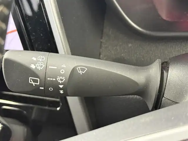 トヨタ ルーミー カスタムG 愛知県 2023(令5)年 2.1万km ブラックマイカメタリック スマートアシスト/純正9インチナビ/（Bluetooth/CD/DVD/AM/FM）/全方位カメラ/アダプティブクルーズコントロール/ETC/両側パワーバックドア/シートヒーター/オートライト/純正LEDライト/純正AW/電動格納ミラー/後席テーブル/電子パーキング/オートホールド/テレビキャンセラー/プッシュスタート/スマートキー