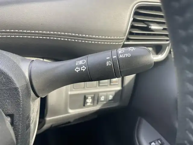 日産 セレナ ハイウェイスター プロパイロットED 埼玉県 2016(平28)年 7万km ダイヤモンドブラック ・純正SDナビ/・プロパイロット/・フリップダウンモニター/・バックカメラ/・エマージェンシーブレーキ/・ドライブレコーダー/・ETC