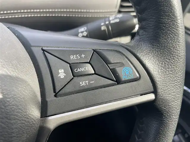 日産 セレナ ハイウェイスター プロパイロットED 埼玉県 2016(平28)年 7万km ダイヤモンドブラック ・純正SDナビ/・プロパイロット/・フリップダウンモニター/・バックカメラ/・エマージェンシーブレーキ/・ドライブレコーダー/・ETC