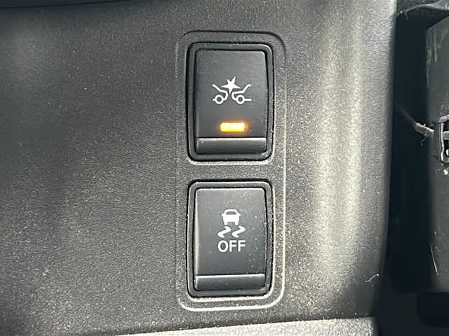 日産 セレナ e－パワー ハイウェイスター V 三重県 2019(平31)年 4万km ブリリアントホワイトパール 純正9型ナビ /全周囲カメラ/デジタルインナーミラー /プロパイロット /スペアキー /パーキングアシスト /前後コーナーセンサー /前方ドライブレコーダー/両側パワースライドドア/ビルトインETC/レーダークルーズコントロール /レーンキープアシスト/衝突軽減ブレーキ/革巻きステアリング/ステアリングスイッチ/電子パーキング/純正フロアマット/LEDヘッドライト/オートハイビーム /オートライト/電動格納ミラー/禁煙車