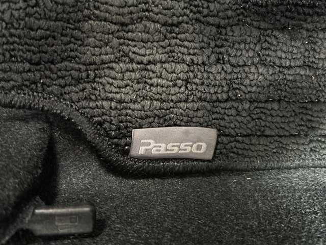 トヨタ パッソ モーダ 静岡県 2021(令3)年 2.3万km プラムブラウンパールクリスタルシャイン 純正SDナビ/・CD/・フルセグＴＶ/・Bluetooth/・AM/・FM/主要装備/・衝突軽減/・横滑り防止装置/・バックカメラ/・純正ドラレコ前後/・純正フロアマット/・LEDヘッドライト/・オートライト/・フォグランプ/・スマートキー/・プッシュスタート/・スペアキー1本/・Wエアバック/・オートエアコン