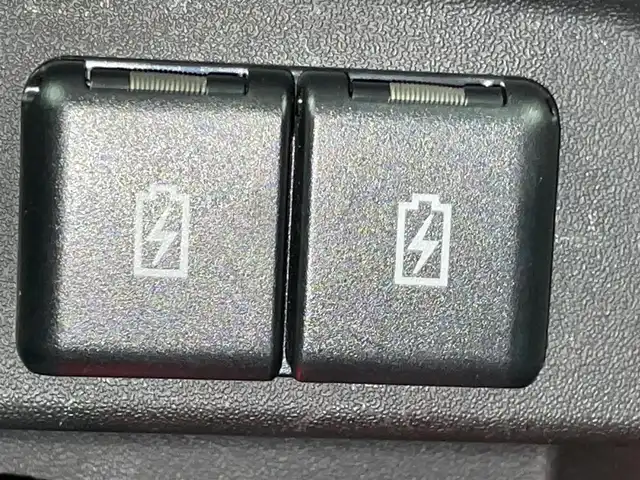 スズキ スペーシア カスタム HYBRID XS ターボ 群馬県 2021(令3)年 1.9万km ブルーイッシュブラックパール3 純正８インチナビ　全方位カメラ　両側パワースライドドア　衝突軽減　アダプティブクルーズコントロール　レーンアシスト　オートマチックハイビーム　スマートキー　プッシュスタート　横滑り防止　禁煙車