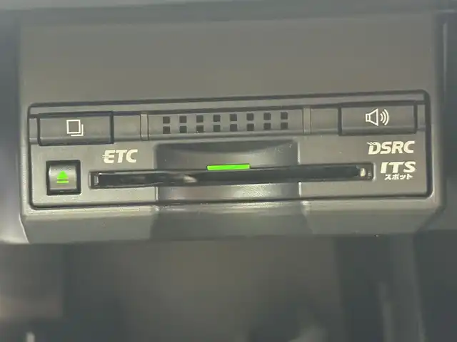 レクサス ＣＴ 200h バージョンC 愛知県 2014(平26)年 6.7万km マダーレッド 純正ナビ（フルセグＴＶ・Ｂｌｕｅｔｏｏｔｈ・ＣＤ・ＤＶＤ・ラジオ）/バックカメラ/純正ドライブレコーダー/ＥＴＣ/前席パワーシート/クルーズコントロール/前席シートヒーター/パドルシフト/ステアリングリモコン/コーナーセンサー/横滑り防止装置/盗難防止装置/純正フロアマット/純正アルミホイール/ＬＥＤオートライト/オートエアコン/プッシュスタート