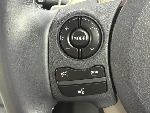 レクサス ＣＴ 200h バージョンC 愛知県 2014(平26)年 6.7万km マダーレッド 純正ナビ（フルセグＴＶ・Ｂｌｕｅｔｏｏｔｈ・ＣＤ・ＤＶＤ・ラジオ）/バックカメラ/純正ドライブレコーダー/ＥＴＣ/前席パワーシート/クルーズコントロール/前席シートヒーター/パドルシフト/ステアリングリモコン/コーナーセンサー/横滑り防止装置/盗難防止装置/純正フロアマット/純正アルミホイール/ＬＥＤオートライト/オートエアコン/プッシュスタート