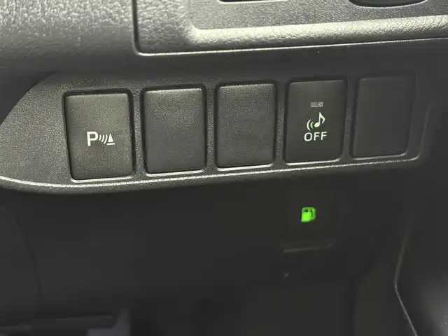 レクサス ＣＴ 200h バージョンC 愛知県 2014(平26)年 6.7万km マダーレッド 純正ナビ（フルセグＴＶ・Ｂｌｕｅｔｏｏｔｈ・ＣＤ・ＤＶＤ・ラジオ）/バックカメラ/純正ドライブレコーダー/ＥＴＣ/前席パワーシート/クルーズコントロール/前席シートヒーター/パドルシフト/ステアリングリモコン/コーナーセンサー/横滑り防止装置/盗難防止装置/純正フロアマット/純正アルミホイール/ＬＥＤオートライト/オートエアコン/プッシュスタート